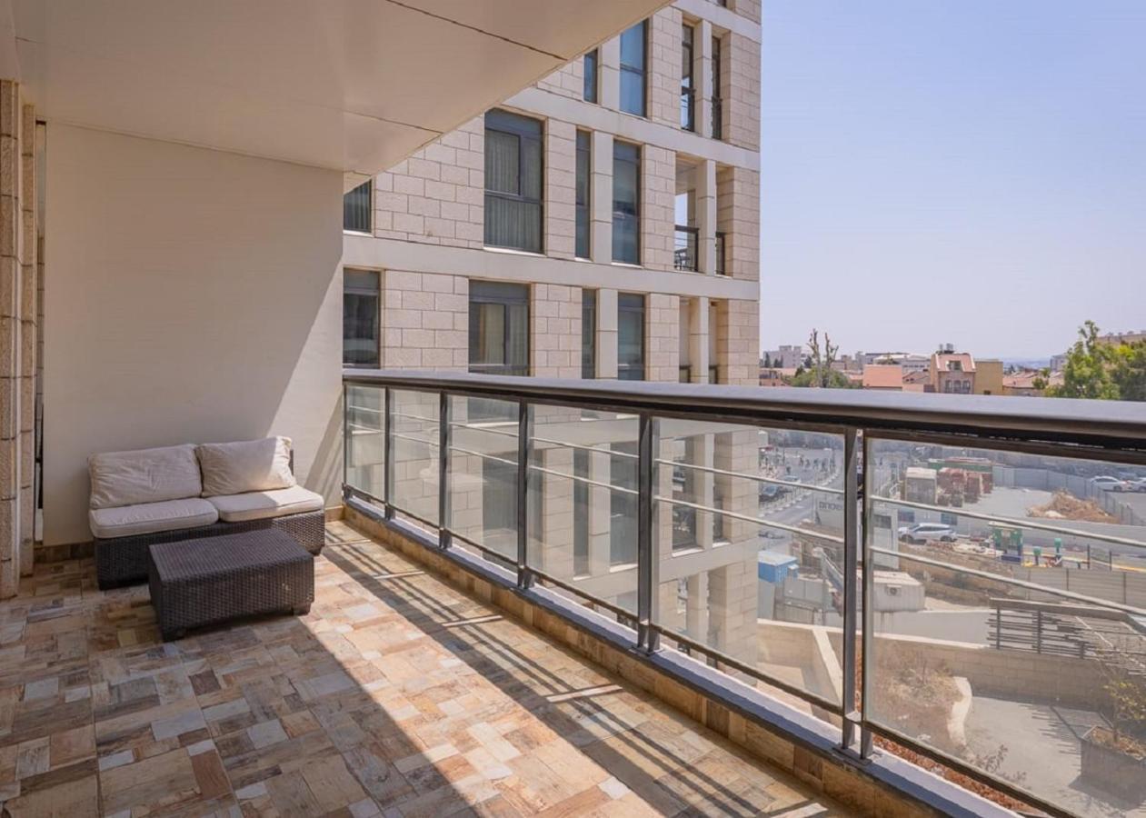 J-Tower Apartments Jerusalém Exterior foto